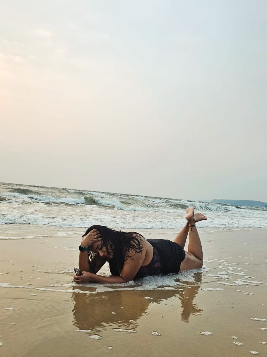 Swanandi Berde Goa Beach Photoshoot
