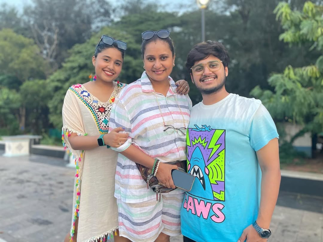 Swanandi Berde Goa Beach Photoshoot