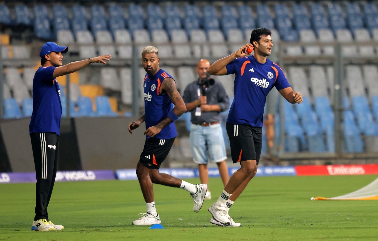 T20 World Cup Indian Cricketer At Siddhivinayak Temple