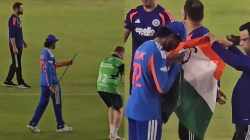 याला म्हणतात देशप्रेम! तिलक वर्माकडून नकळत तिरंगा पडला खाली, चूक कळताच तिलकच्या प्रतिक्रियेने जिंकली मनं; VIDEO व्हायरल