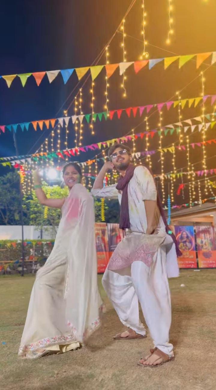 Holi 2026 Kamali fame vijaya babar white saree holi celebrations