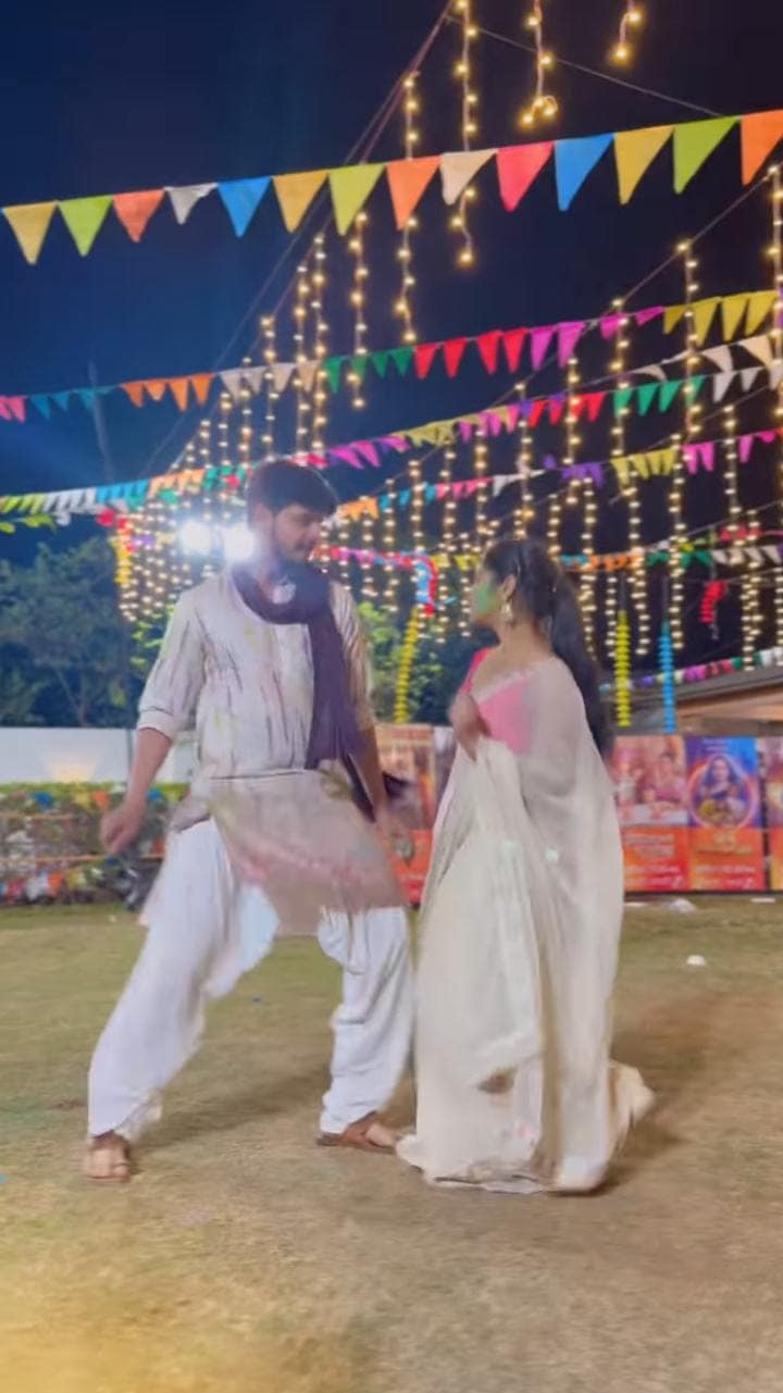 Holi 2026 Kamali fame vijaya babar white saree holi celebrations