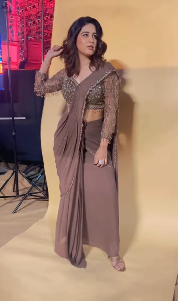 Vaidehi Parshurami indo western saree look