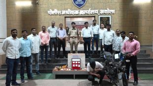 Akola Police arrest temple thief Amol Telgote | अकोला पोलीस अकोट मंदिर चोरी आरोपी अटक