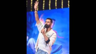 Akshay Kumar at MET Bhujbal Knowledge City Nashik | अक्षय कुमार नाशिक एमइटी भुजबळ नॉलेज सिटी भेट