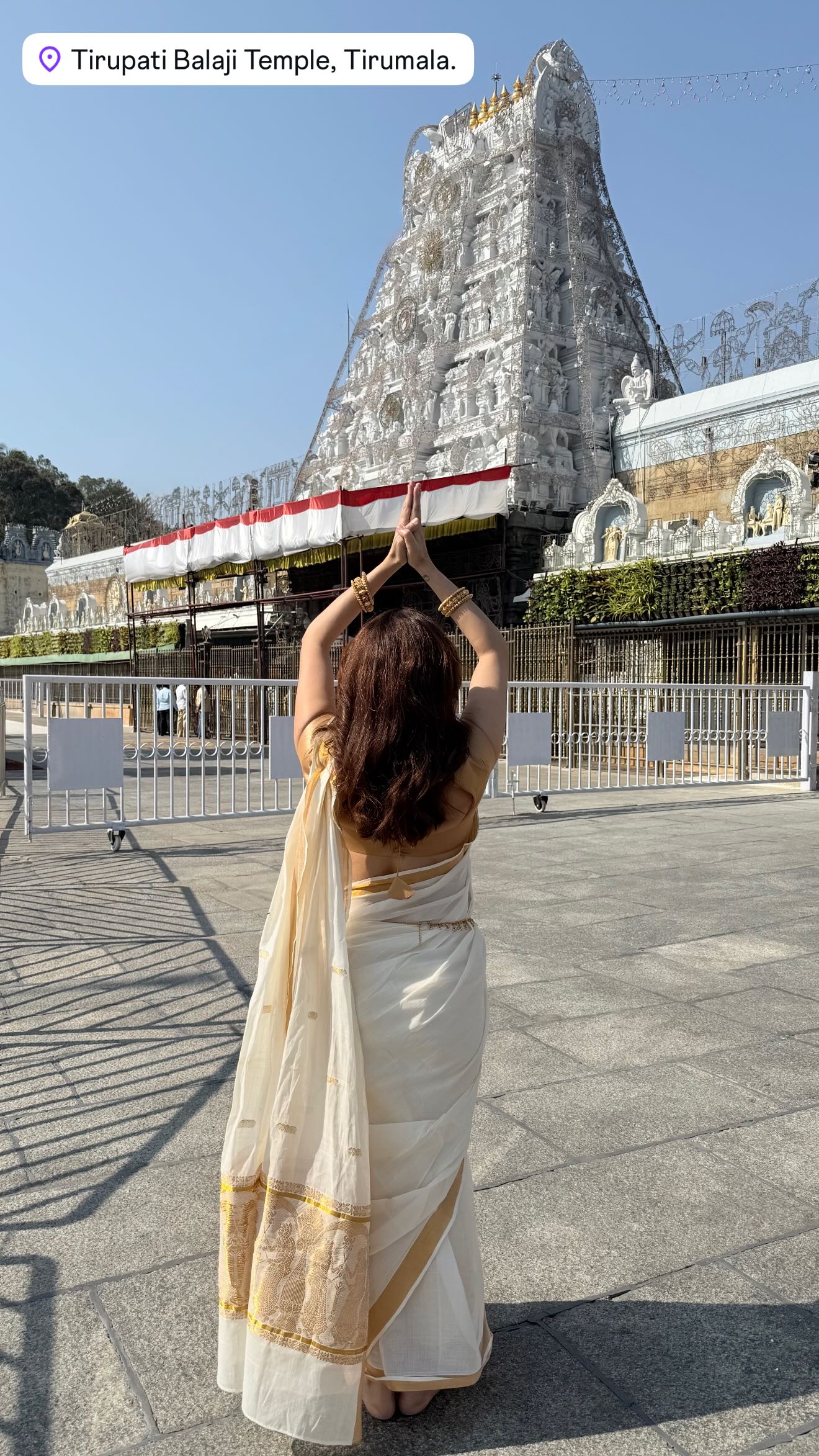 amruta khanvilkar titupati balaji photo