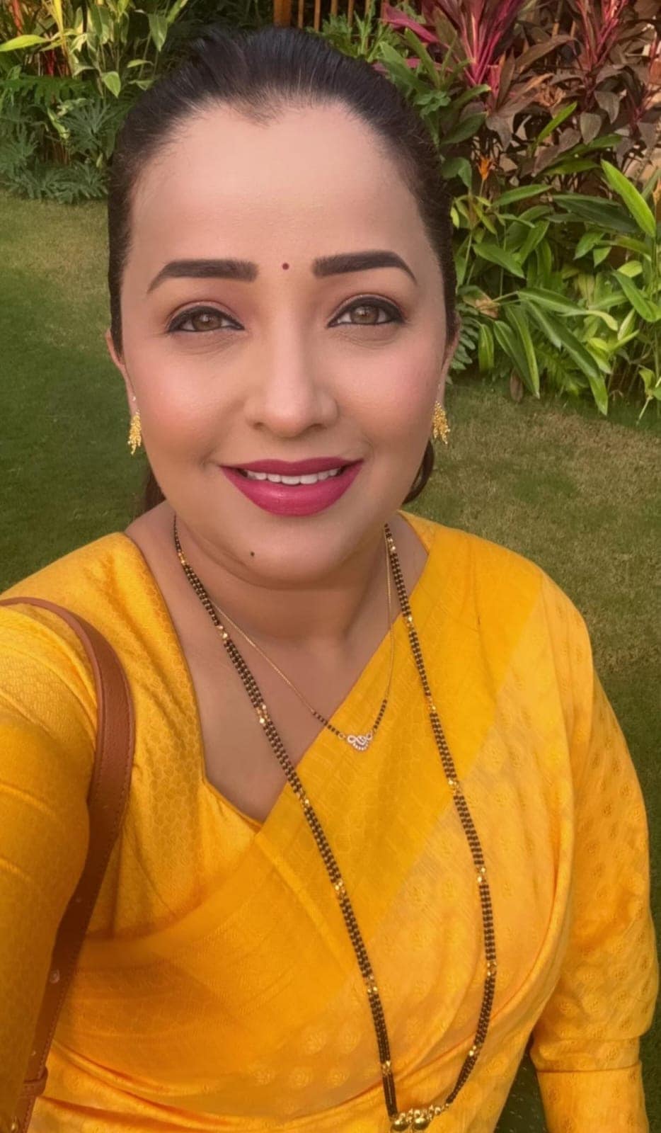 apurva nemlekar went to kokan sindhudurg revisit naik wada from ratris khel chale serial with husband