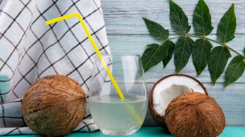 coconut-water-drinking-time