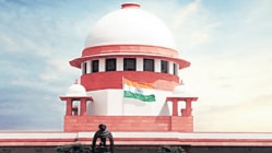 Supreme Court Adjournment Rules Update : कोर्टाच्या तारखांनी हैराण झाला असाल तर ही बातमी वाचाच! सुप्रीम कोर्टाचा ऐतिहासिक निर्णय, आता ‘तारीख पे तारीख’ नाही…