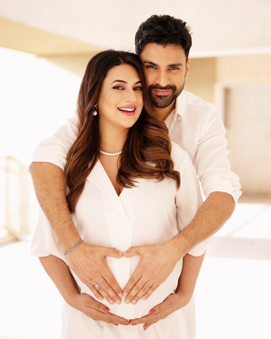 divyanka tripathi announces pregnancy vivek dahiya