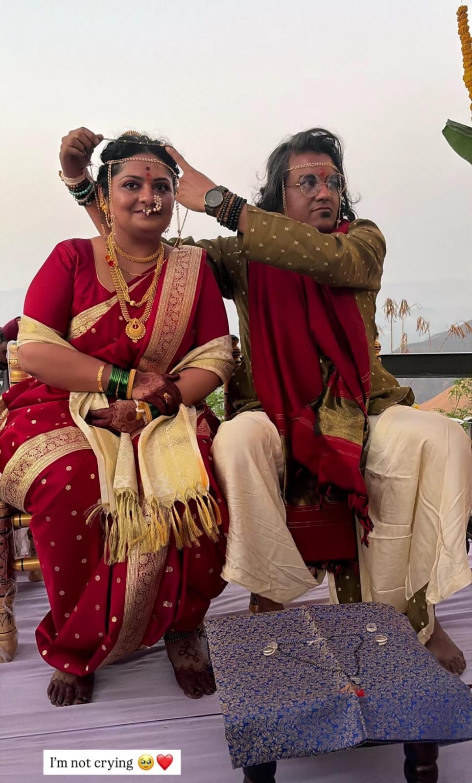 esha dey wedding know about her husband abhishek khankar