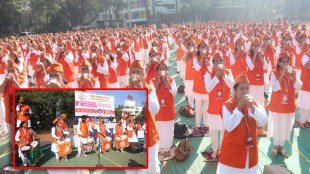 four hundred women performed conch shell on behalf of the Keshav Shankhnaad Team