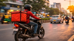 Gig Workers, Maharashtra Government, Akash Fundkar, Social Security, Zomato, Swiggy, Blinkit, Vidhan Parishad,