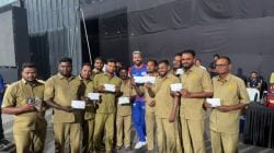 Hardik Pandya: मोठ्या मनाचा हार्दिक पंड्या! वानखेडे स्टेडियमवरील ग्राऊंड्समनला दिलं खास गिफ्ट; तुम्हीही कौतुकच कराल
