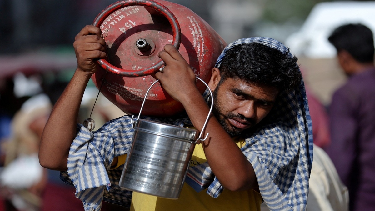 lpg vs cng vs png vs lng (photo- reuters)