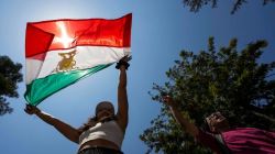 US-Iran Conflict : अमेरिकेबरोबरच्या संघर्षादरम्यान इराणने बंद केली होर्मुझ सामुद्रधुनी; जाण्याचा प्रयत्न करणाऱ्या जहाजांना दिला गंभीर इशारा