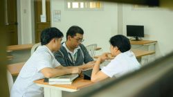 १० हजार नकार, ४० हजार डॉलर्सचे कर्ज; अमेरिकेहून रिकाम्या हाती परतलेल्या भारतीय विद्यार्थ्याची हृदयद्रावक कहाणी