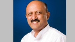 सांगली : दहा वर्षे झाल्याने जिल्हा बॅंकेच्या अध्यक्षांसह आठ संचालक अपात्र ठरविण्याची मागणी