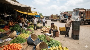 Navi Mumbai APMC market vegetable stock | Mumbai BMC hawker eviction drive impact | APMC fruit market slowdown Maharashtra | Agricultural commodity sales decline Mumbai