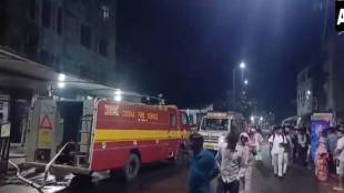 Rescue operation at Odisha government hospital fire | ओडिशा रुग्णालय आग बचावकार्य | 10 patients dead in Odisha ICU fire accident | ओडिशात रुग्णालयाला आग १० रुग्णांचा मृत्यू