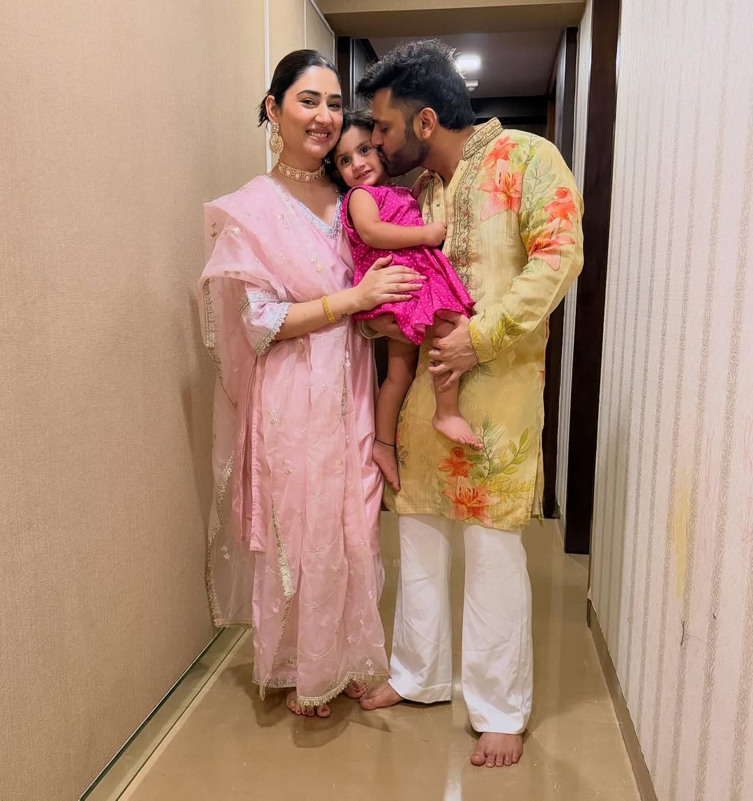 rahul-vaidya-disha-parmar-new-home-griha-pravesh-photos