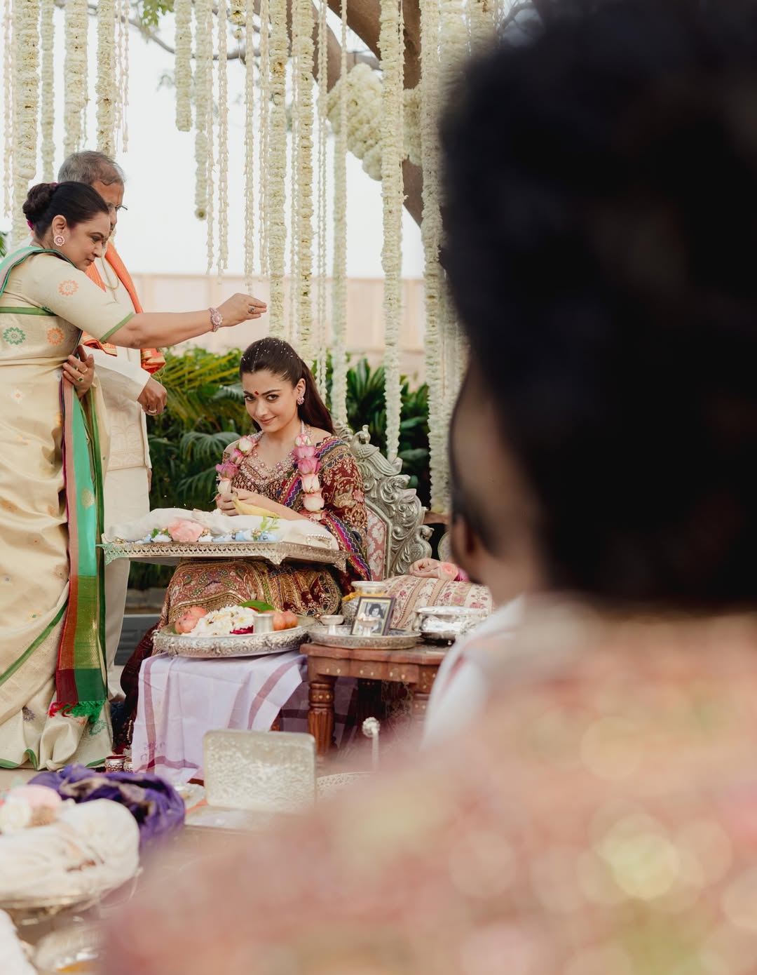 rashmika-mandanna-vijay-deverakonda-mehendi-ceremony-unseen-pics
