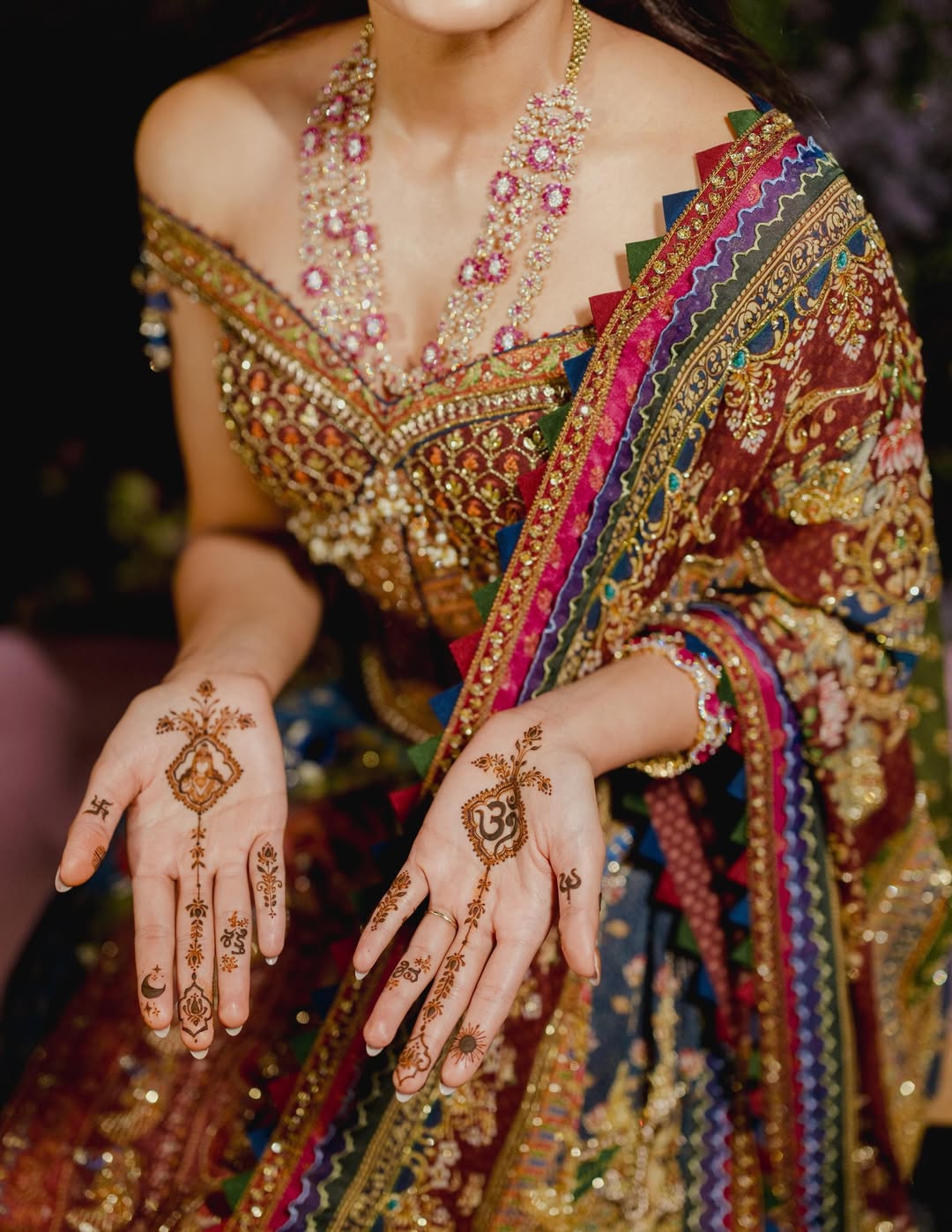 rashmika-mandanna-vijay-deverakonda-mehendi-ceremony-unseen-pics