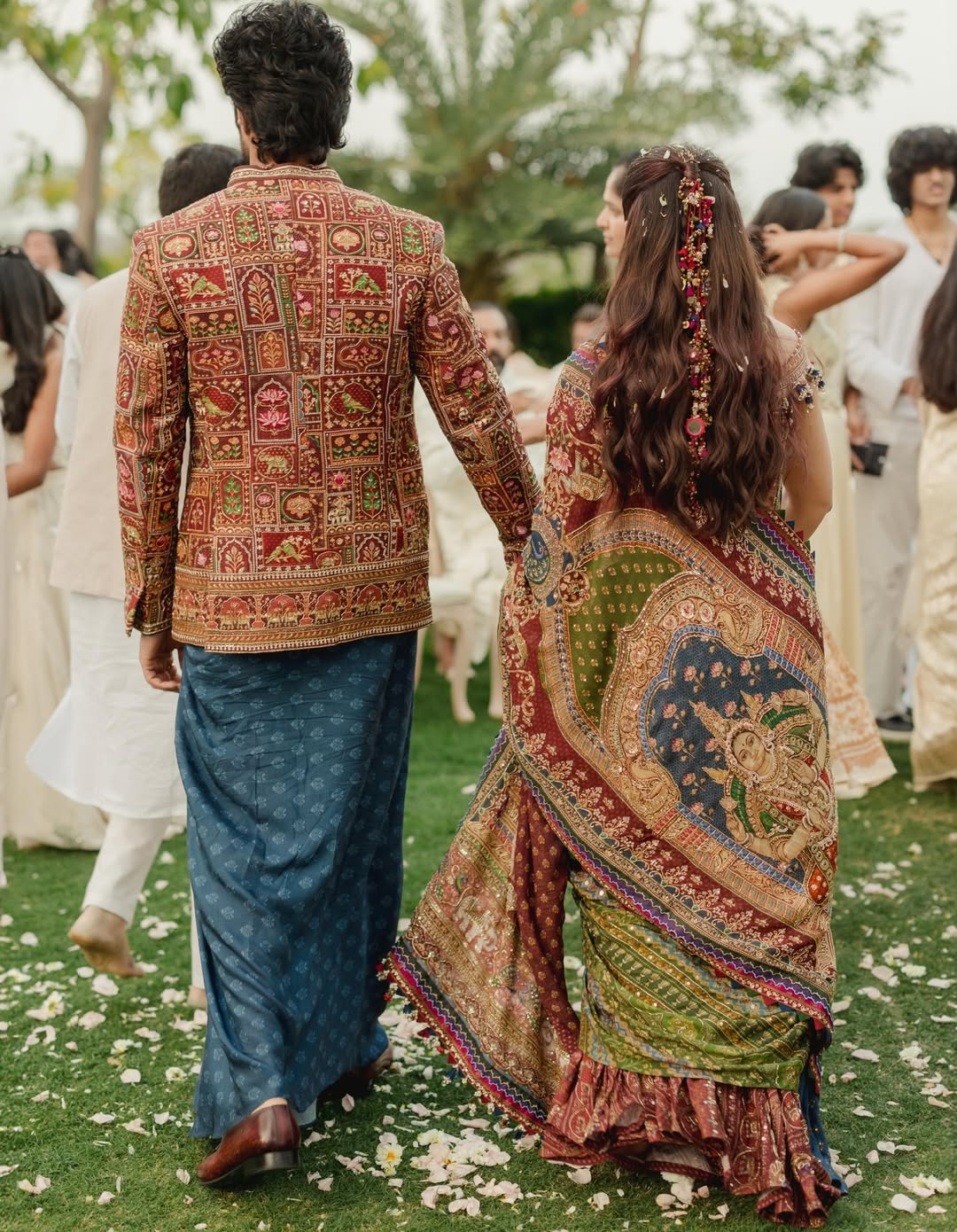 rashmika-mandanna-vijay-deverakonda-mehendi-ceremony-unseen-pics