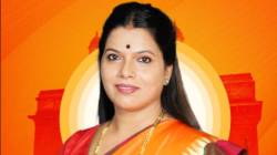 Ritu Tawade Mumbai Mayor : “माझा स्वभाव गप्पिष्ट, मैत्रिणींच्या घोळक्यात…”, मुंबईच्या महापौर रितू तावडे यांनी सांगितली राजकारणातील एन्ट्रीची रंजक गोष्ट