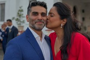 Sameera Reddy and Akshay Varde Marriage and Propose Story