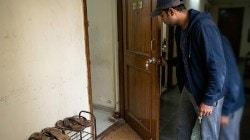 Pimpri Crime : दरवाजाबाहेर ठेवलेल्या चावीच्या सहाय्याने घरफोडी,  २५० सीसीटीव्ही फुटेजची पाहणी आणि…