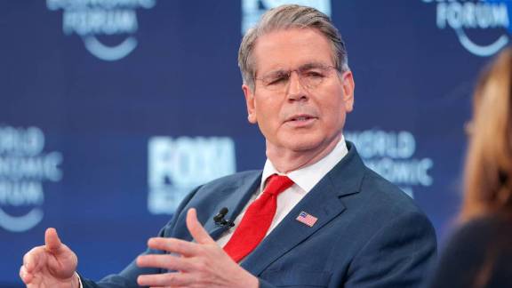 Scott Bessent US Treasury Secretary India Russia Oil | US Secretary Scott Bessent on India energy trade | स्कॉट बेसेंट भारत रशिया तेल आयात बातमी | अमेरिकेचे अर्थमंत्री स्कॉट बेसेंट आणि भारत तेल धोरण