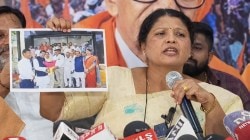 Ashok Kharat Case Investigation: अशोक खरातला ‘भस्मासूर’ कुणी बनवलं? सुषमा अंधारेंनी फोटो दाखवत मंत्री केसरकर आणि चाकणकरांना घेरलं!