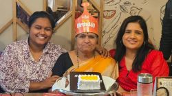 लोकप्रिय मराठी अभिनेत्रीच्या आईचं निधन; पोस्ट शेअर करत म्हणाली, “आई-बाबा दोघेही असेच…”