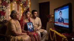 US-Iran War Impact on Weddings : लग्न जमलं, तारीखही ठरली, पण नवरामुलगा आखातातून येणार कसा? युद्धामुळे लग्नघरात वेगळीच चिंता!