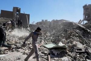 loksatta editorial on Trump Iran strike may redefine US foreign policy amid Netanyahu pressure