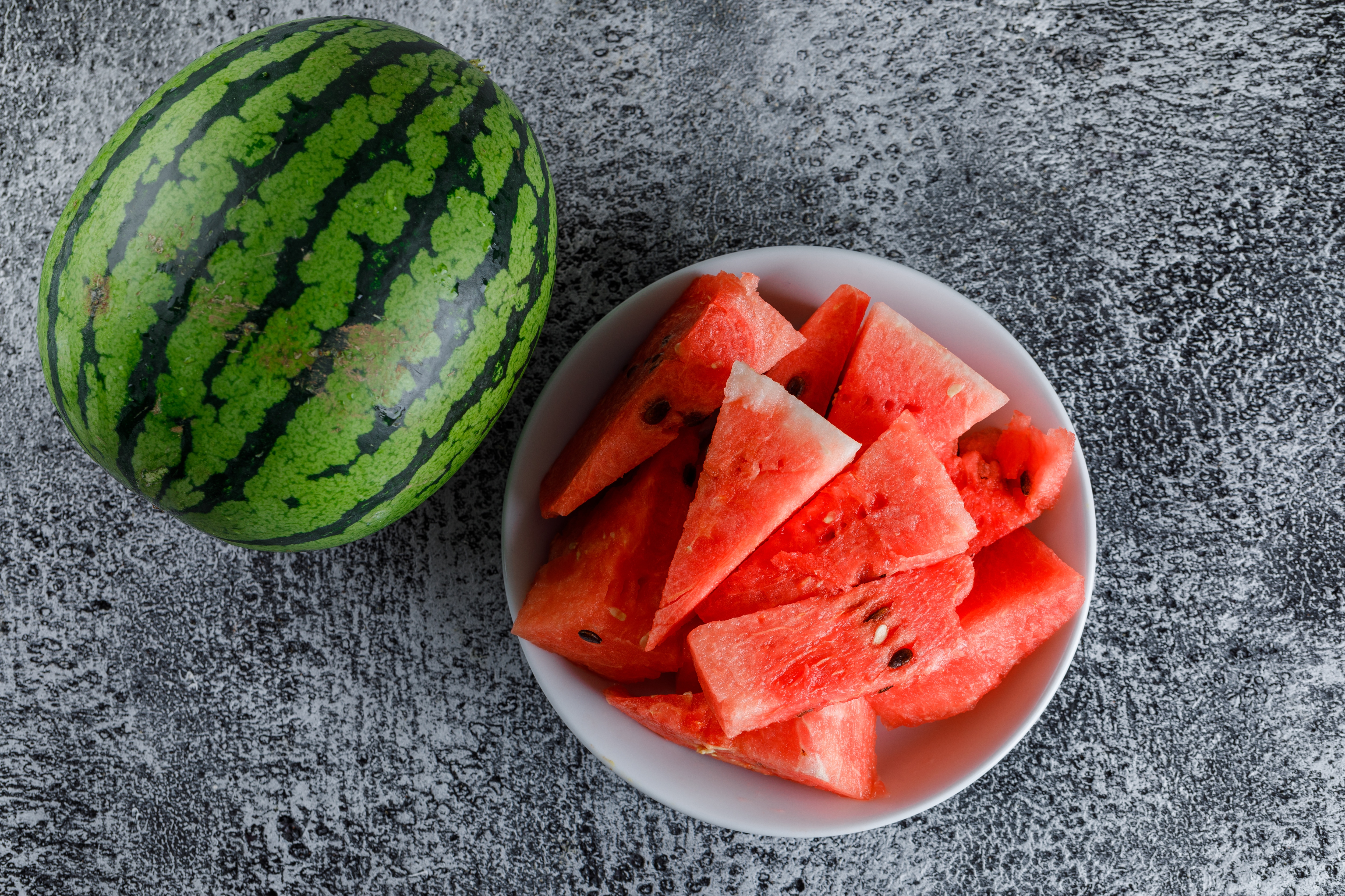 summer fruits with high water content