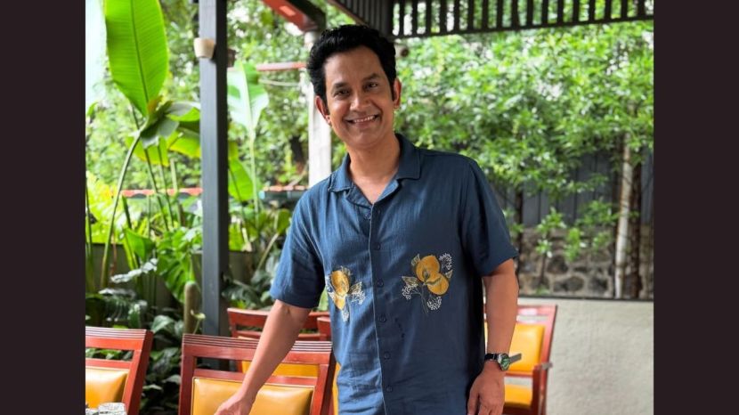 सध्या अनेक मराठी चित्रपट, वेब सीरिज, नाटके आपल्या भेटीला येत आहेत. ३ एप्रिल २०२६ रोजी ‘सुपर डुपर’ आणि सखे गं साजणी हे चित्रपट प्रदर्शित होणार आहेत.