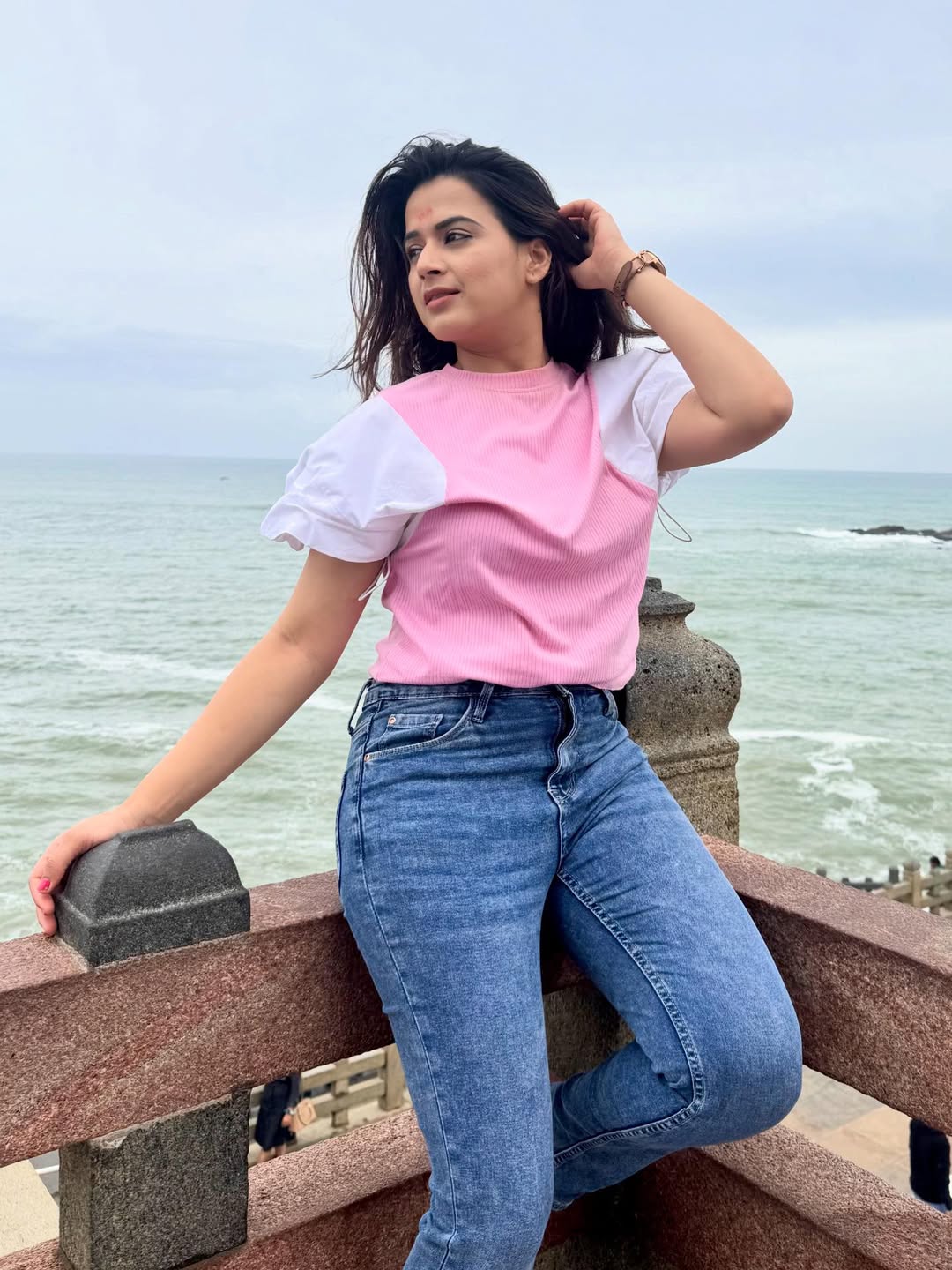 Prajakta Gaikwad fitness look from Aho Aikta Ka song