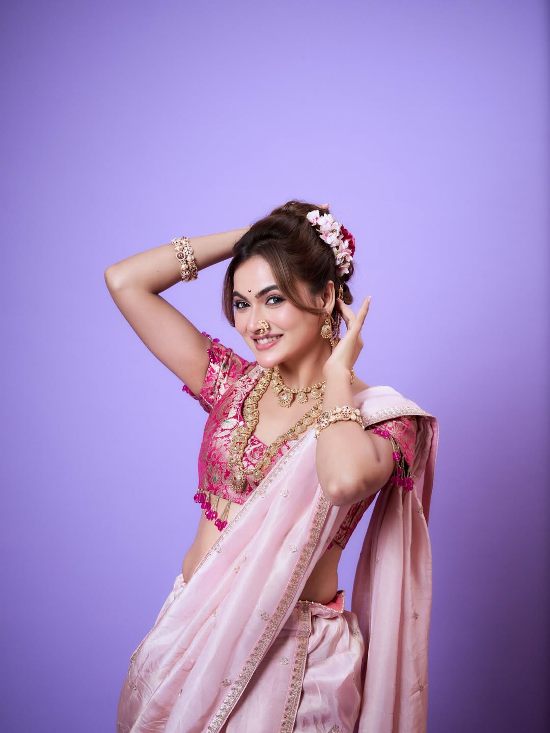 Bigg Boss Marathi 6 fame Reva Kaurase traditional look Siddhivinayak visit