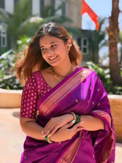 Anushka Pimputkar indo western look