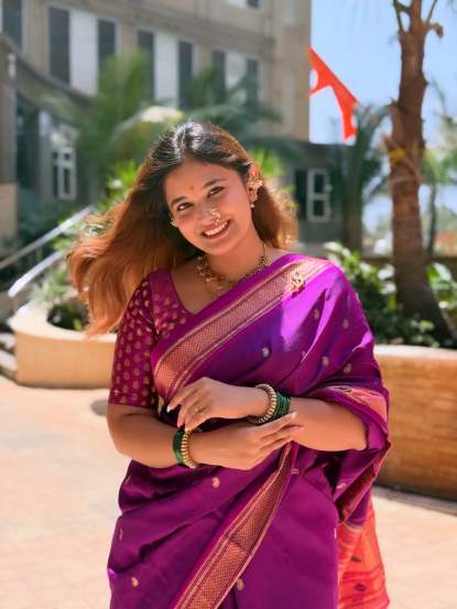 Anushka Pimputkar indo western look