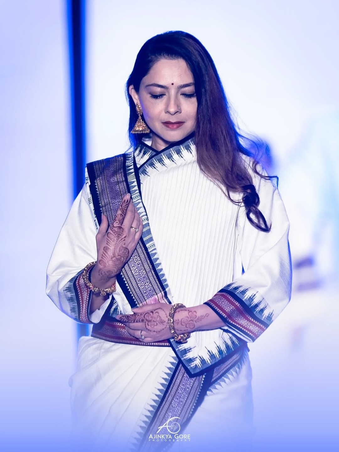 Sonalee Kulkarni Vidarbha Karvatkathi saree ethnic look