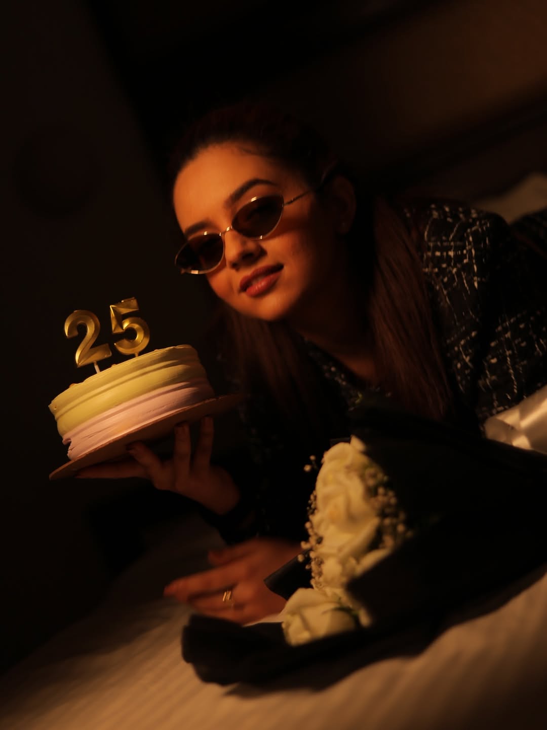 Gauri Kulkarni 25th birthday celebration photos