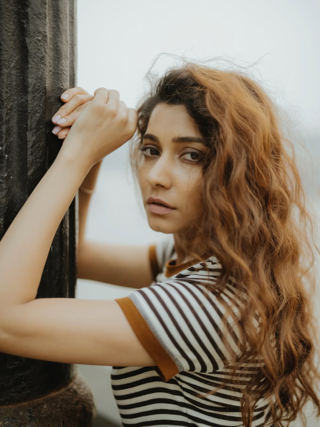 Gauri Nalawade stylish photoshoot at Gateway of India