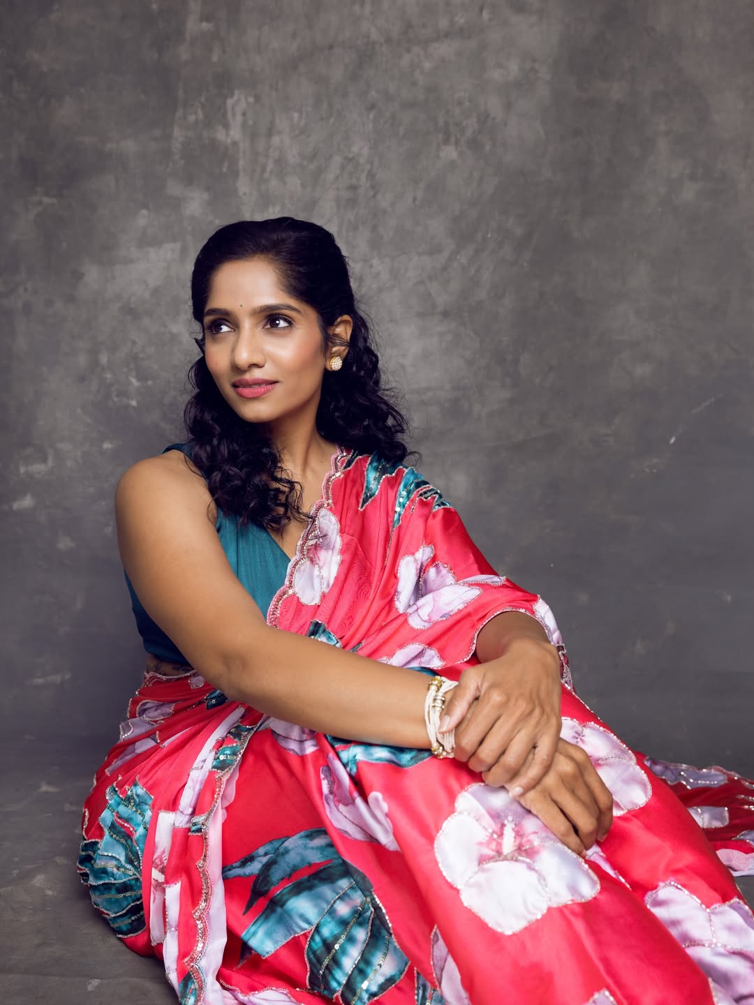 Jamie Lever saree look