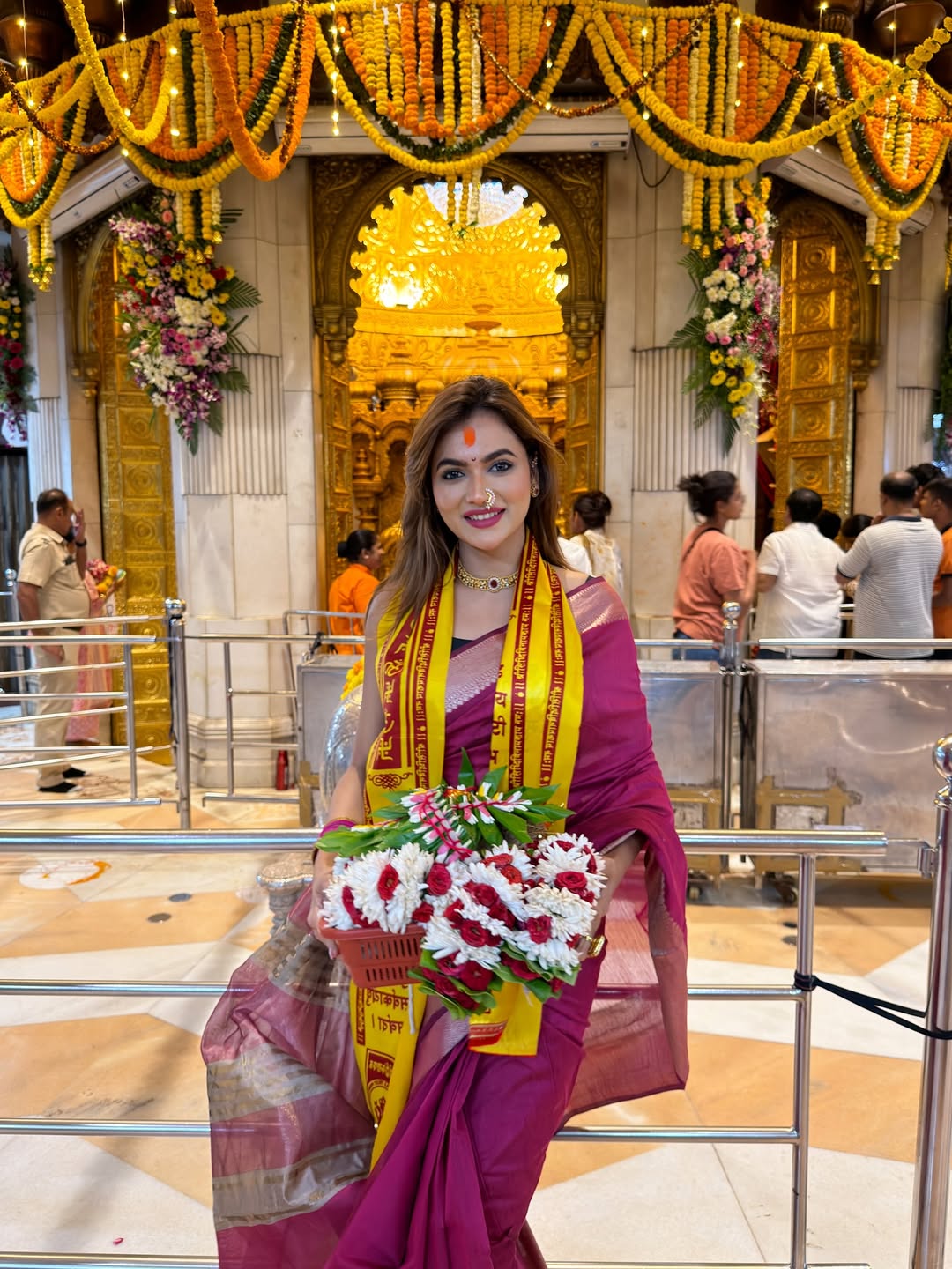 Bigg Boss Marathi 6 fame Reva Kaurase traditional look Siddhivinayak visit