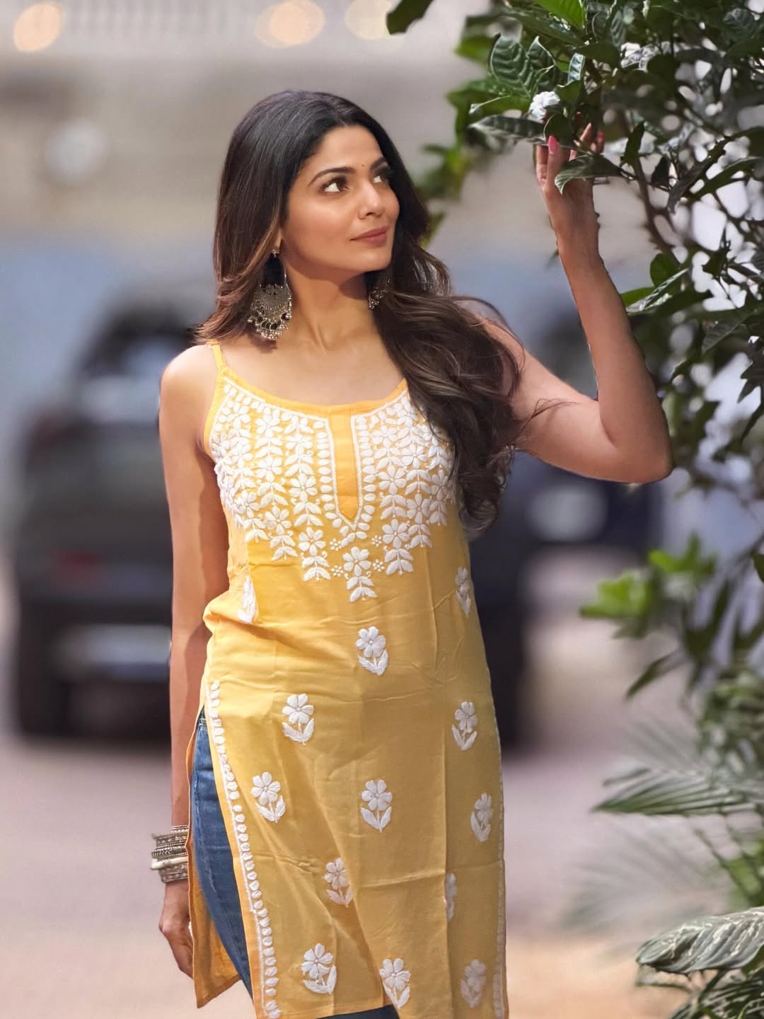 Pooja Sawant Salabardi movie new song look viral