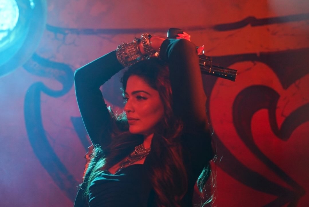 Pooja Sawant Salabardi movie new song look viral