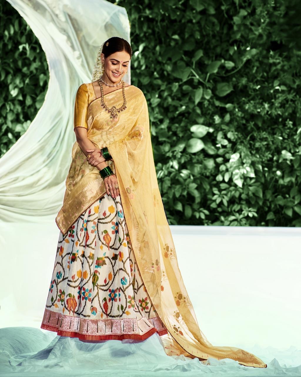 Genelia Deshmukh Maharashtrian Saree Look